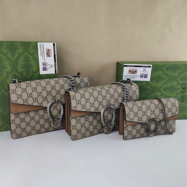 Gucci Dionysus GG Supreme Canvas Shoulder Bag