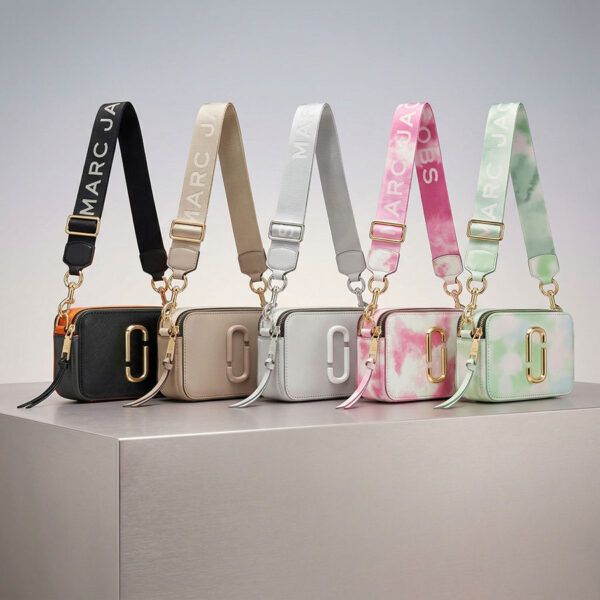 Marc Jacobs The Snapshot Camera Crossbody Bag