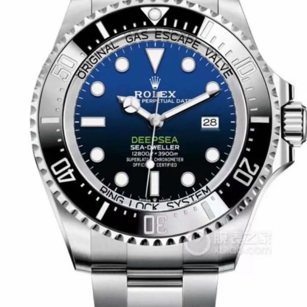 Rolex Oyster Perpetual Deepsea Sea-Dweller D-Blue Dial (Reference 126660)